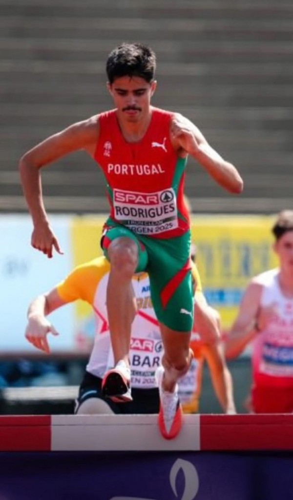 LOURENÇO RODRIGUES CONQUISTA O BRONZE NA EUROPA! 
